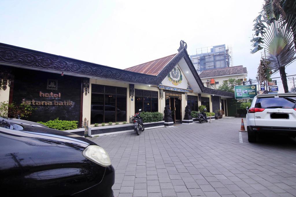Hotel Istana Batik Ratna Yogyakarta Esterno foto