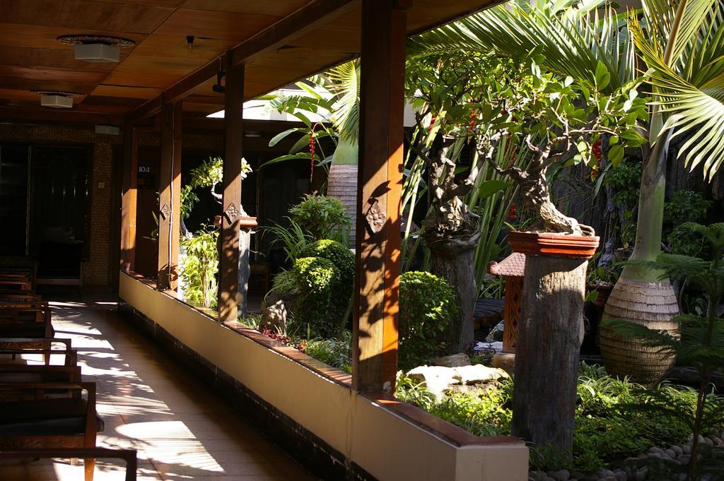 Hotel Istana Batik Ratna Yogyakarta Esterno foto